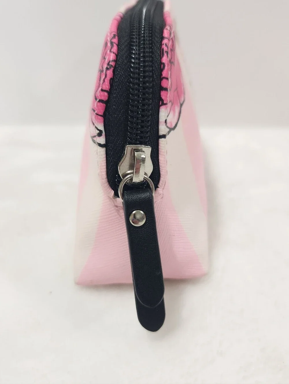 Victorias Secret VS Pink White Strip Floral Flower Mini Makeup Bag Pouch
